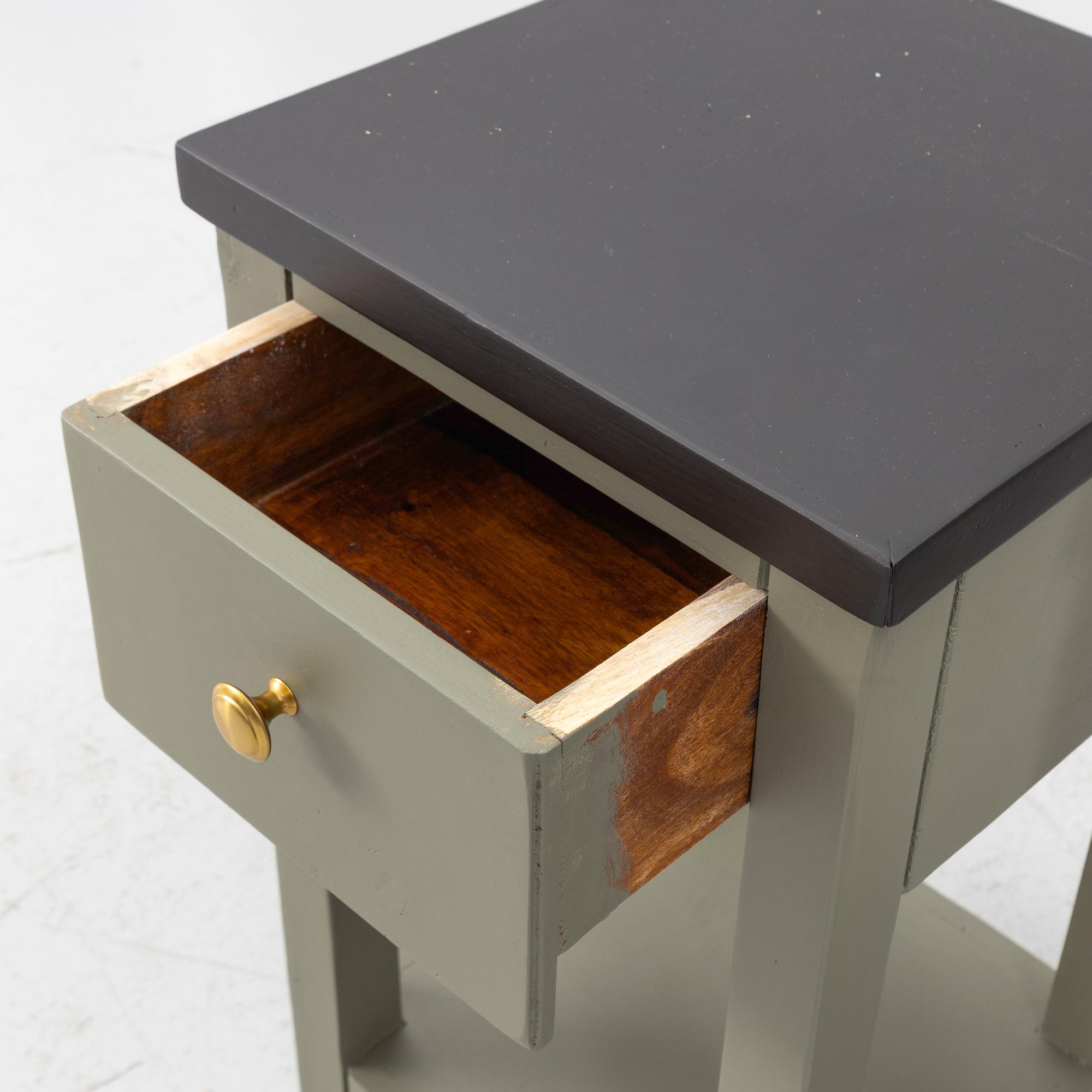 A pair of bedside tables, 20th century.