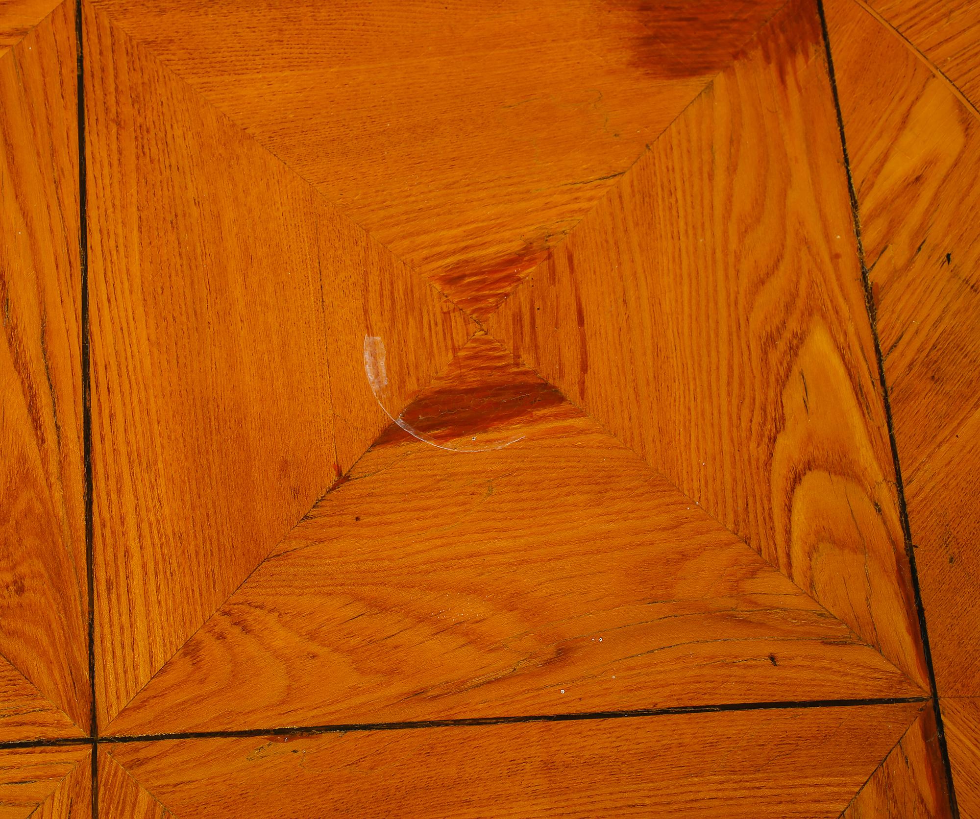 FÄLLBORD, Jacob Sjölin, mästare i Köping och Kungsör, 1767-1785.