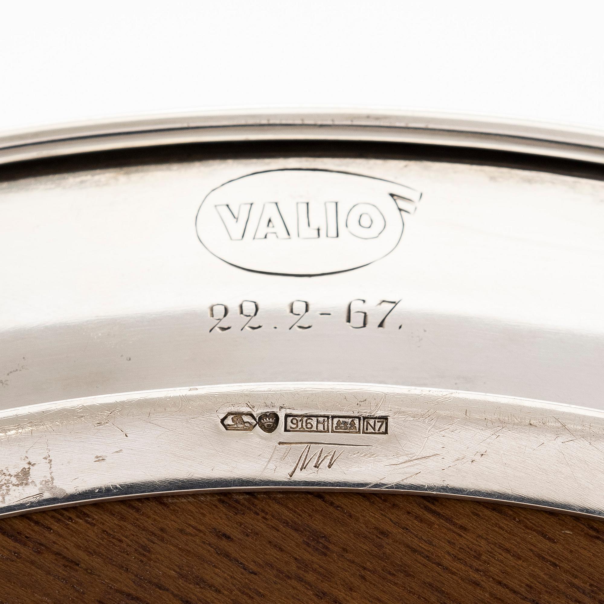 Tapio Wirkkala, tray TW 142, Kultakeskus Hämeenlinna 1966.