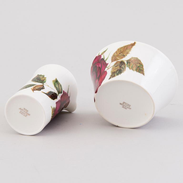 A 22(+1)-piece porcelain coffee set,  "Ruusu" (Rose), Anneli Qveflander & Ulla Procopé. In produktion 1957-1969.