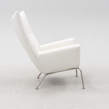 Hans J Wegner, fåtölj, Wing chair" modell CH445, Carl Hansen & Søn. Danmark.