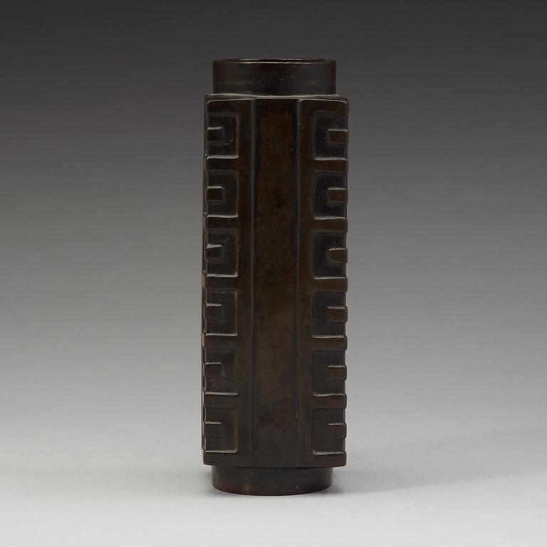 VAS, brons. Mingdynastin (1368-1644).
