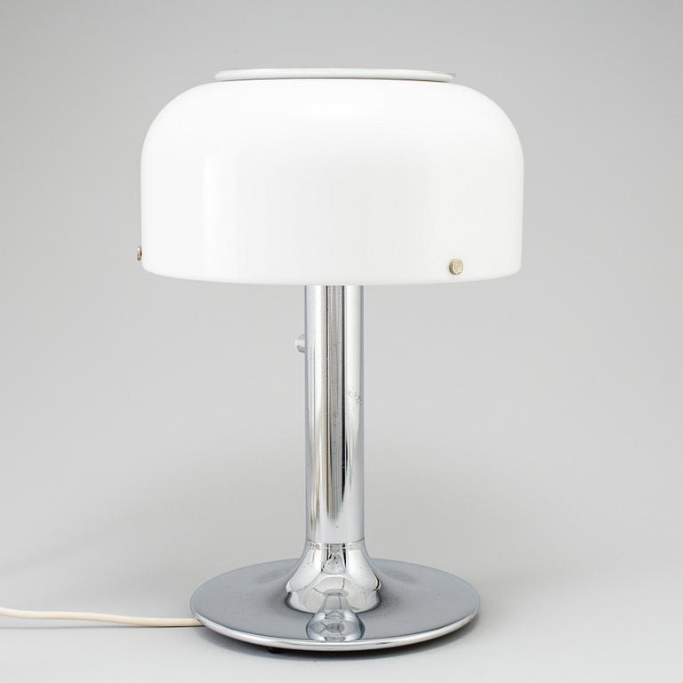 ANDERS PEHRSON, bordslampa, "Knubblingen", Ateljé Lyktan, Åhus, formgiven 1971.