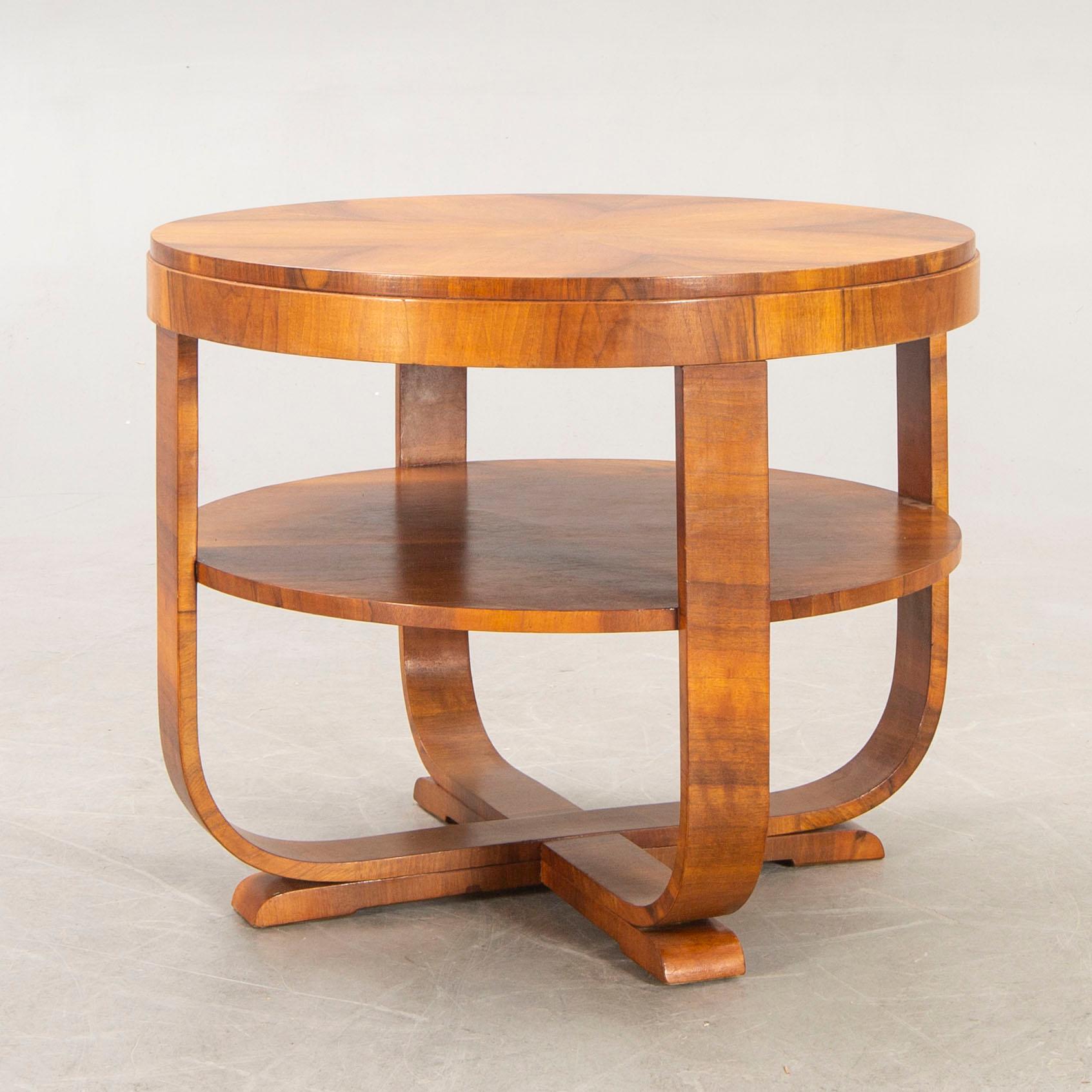 A walnut Art Deco style coffee table 21st century.