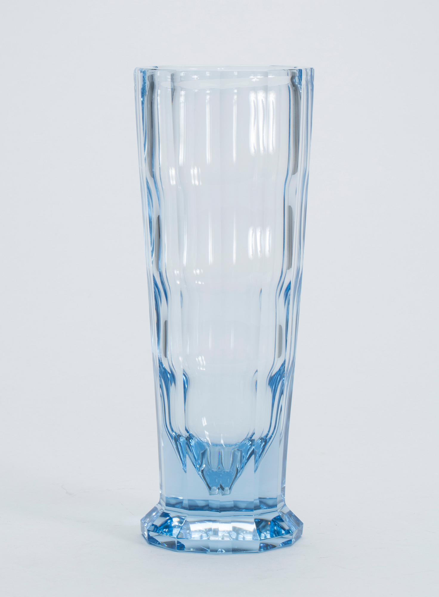 VAS, glas, Kosta daterad 1936.