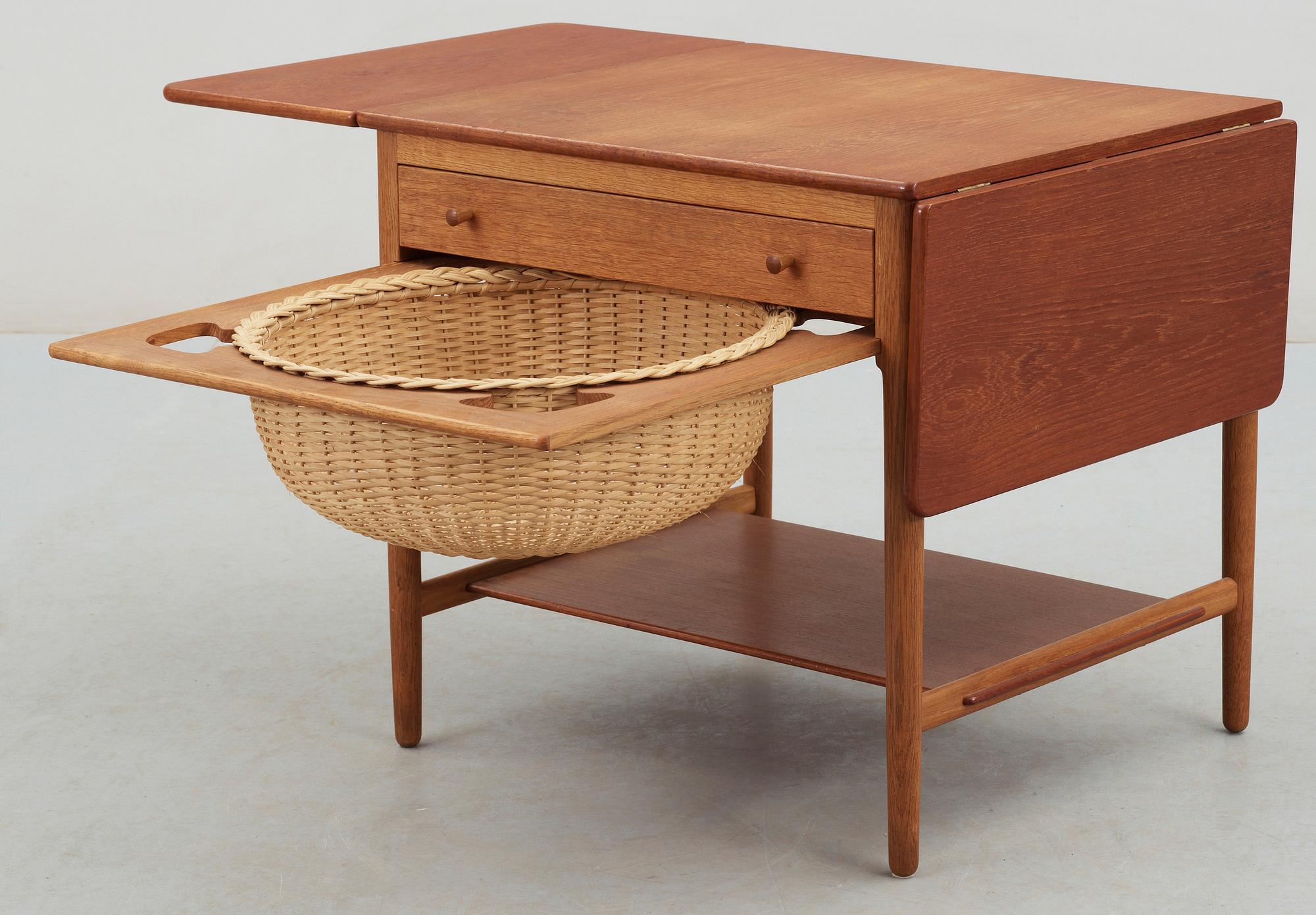 SYBORD, "AT-33", Hans J Wegner, Andreas Tuck, Danmark, 1900-talets andra hälft.