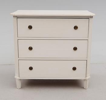 BYRÅ, gustaviansk stil, 1900-talets andra hälft.