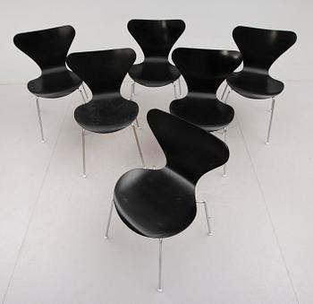 STOLAR, 6 st, "Sjuan", Arne Jacobsen för Fritz Hansen, Danmark, 1976.