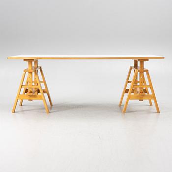 Achille Castiglioni, a table, "Leonardo", Zanotta, Italy, designed in 1969.