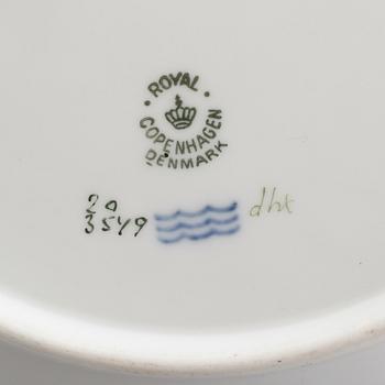 FAT, porslin, "Flora Danica", Royal Copenhagen.