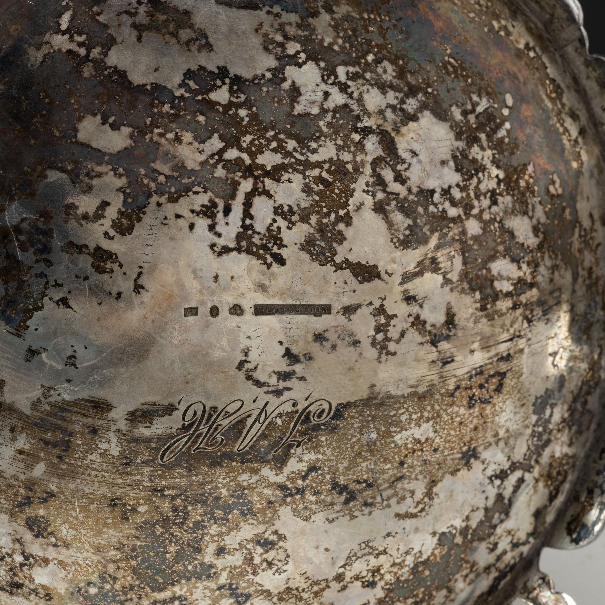 A three-piece silver coffee service, Gustaf Mölleborg, Stockholm, 1903.