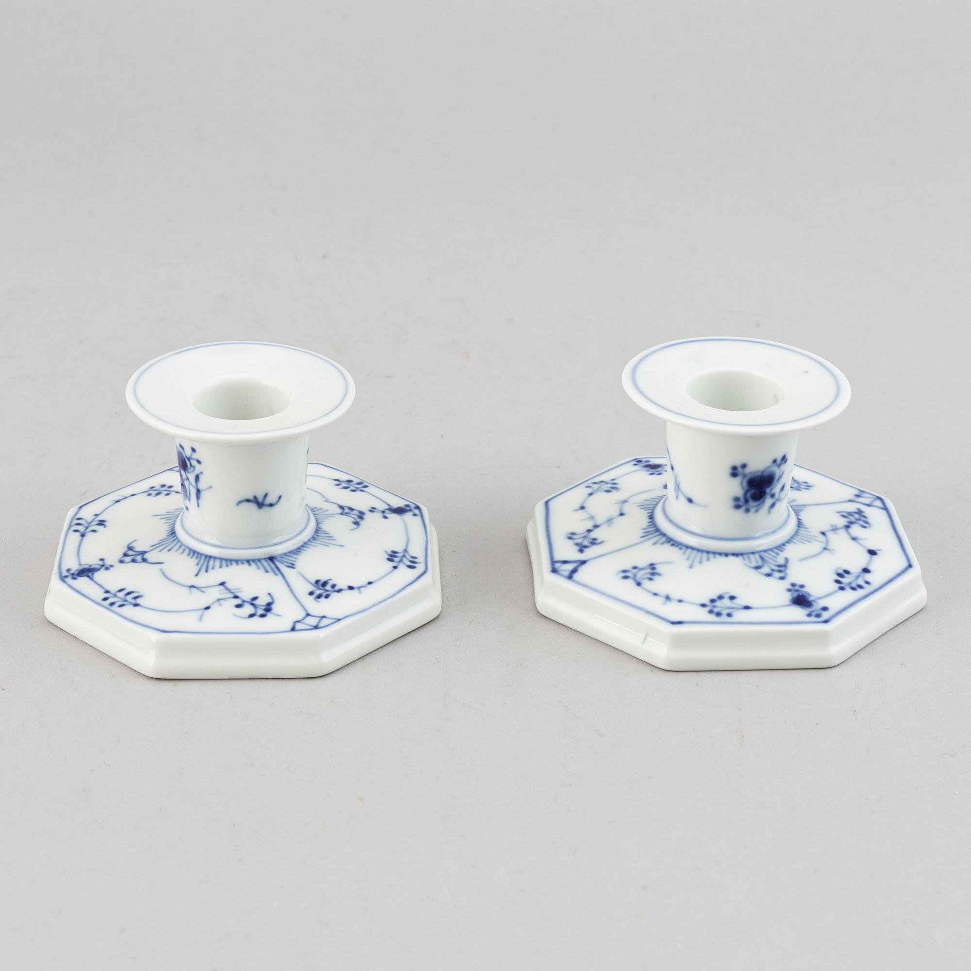 A mixed lot of Royal Copenhagen "Blue Fluted" porcelain 27 parts.