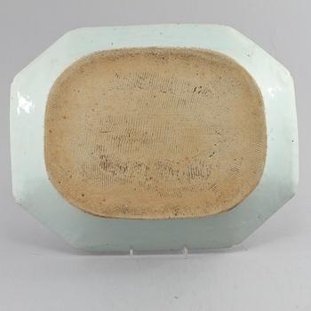 STEKFAT, porslin, Kina, 1700-tal.