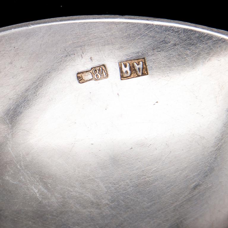 SKEDAR, 7 st, silver, Ryssland 1800-talets slut, 1900-talets början. Vikt 138 g.