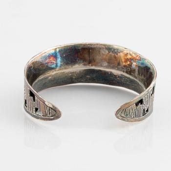 Silver bangle, Mexico.