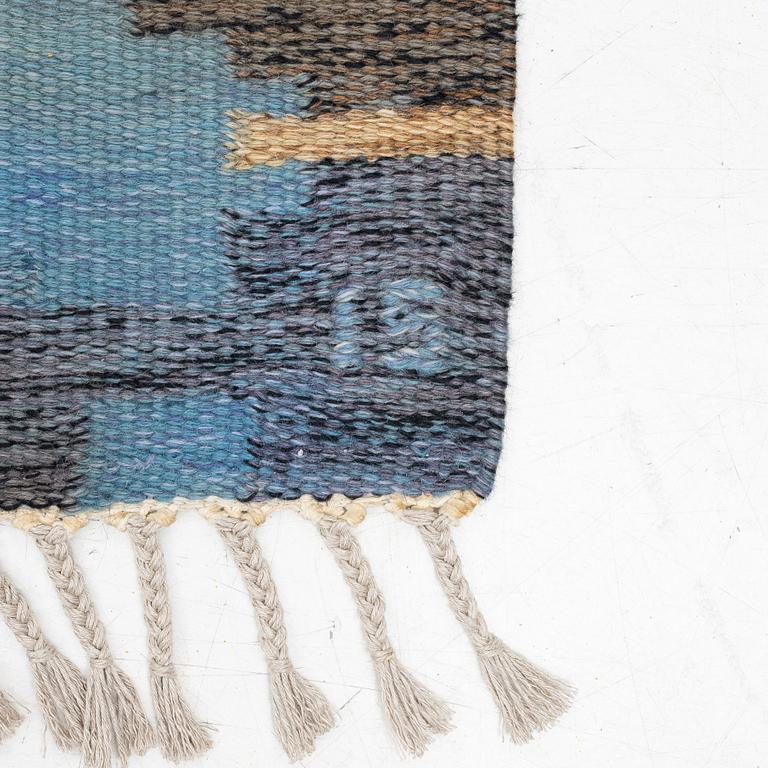 Ingegerd Silow, Rug “Dellen”, rölakan, approx. 283 x 193 cm, signed IS.