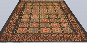 Matta, Moldavisk Kelim, 252 x 186 cm.