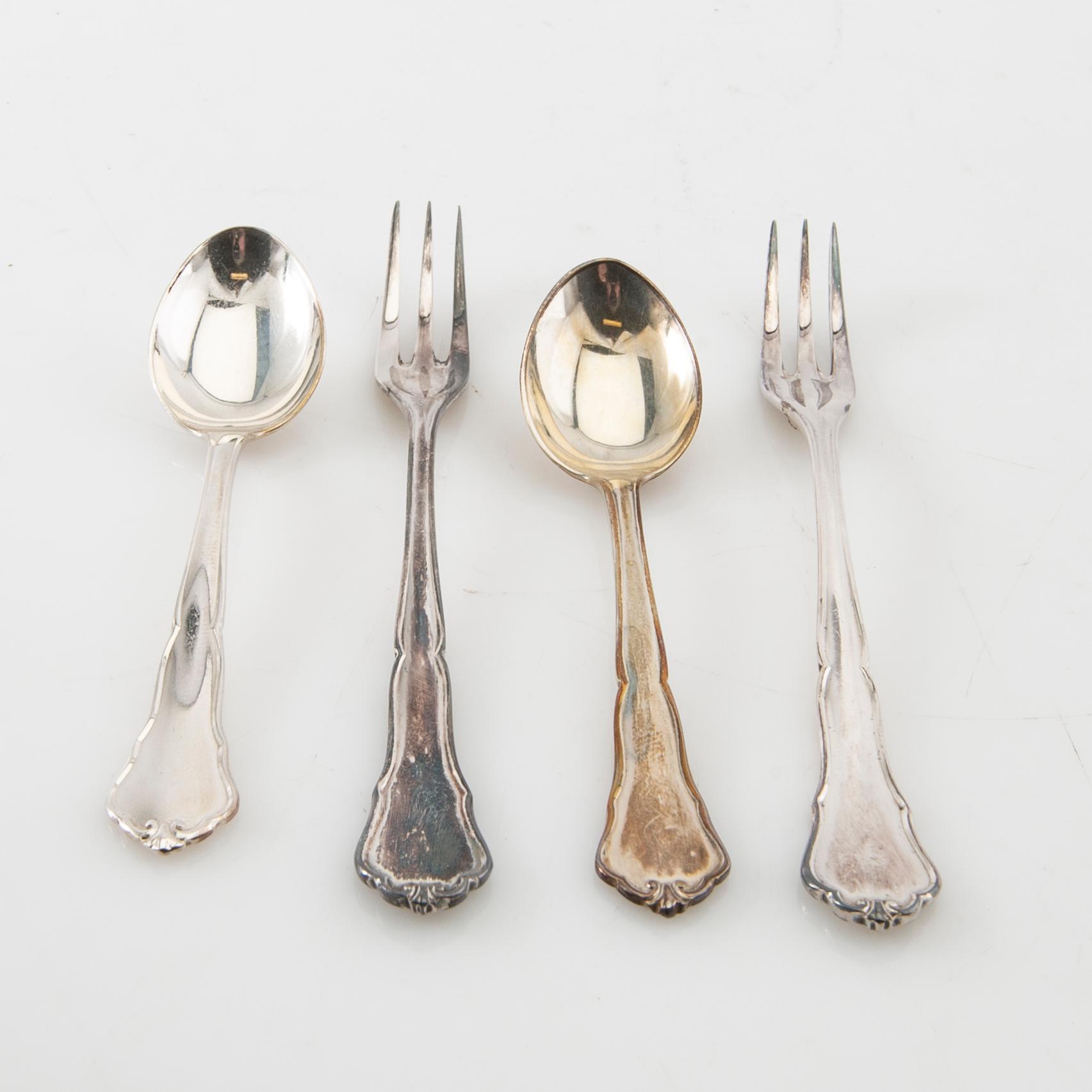 Cutlery 18 dlr silver CG Hallberg/Goldsmith House Stockholm 1950s - 60s.
