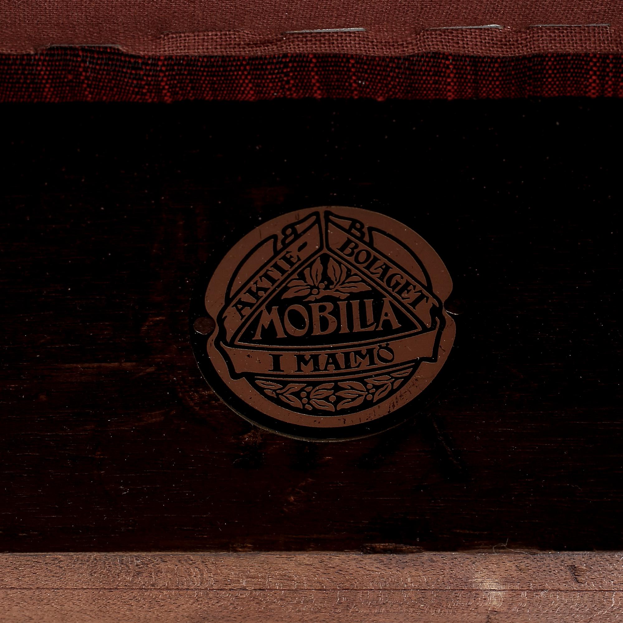 MATSALSMÖBLEMANG, 13 delar, senbarockstil, AB Mobilia, Malmö, 1900-talets första hälft.