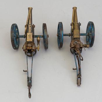 a pair of Märklin canons, Germany Early 1900's.