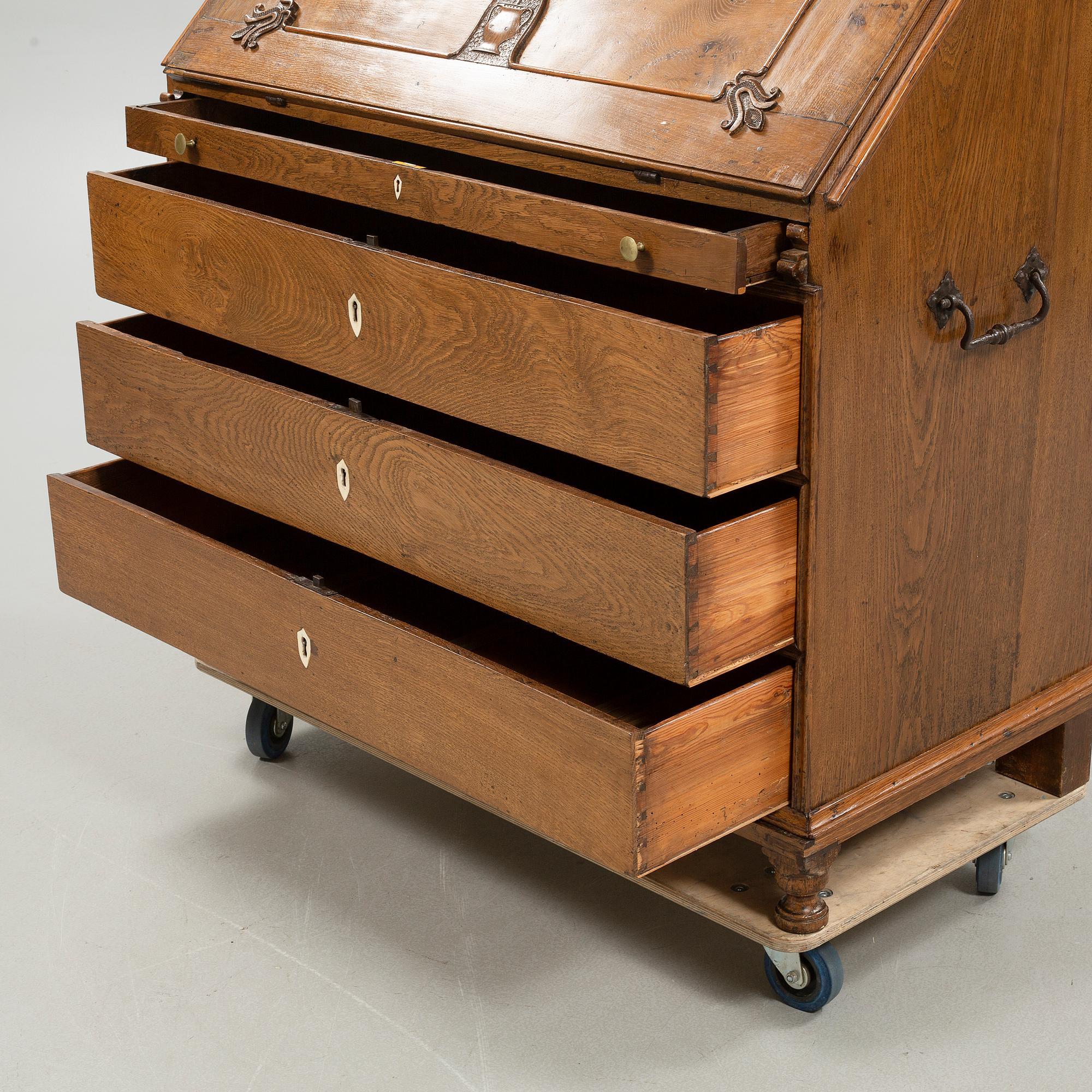 An 18th century writing desk.