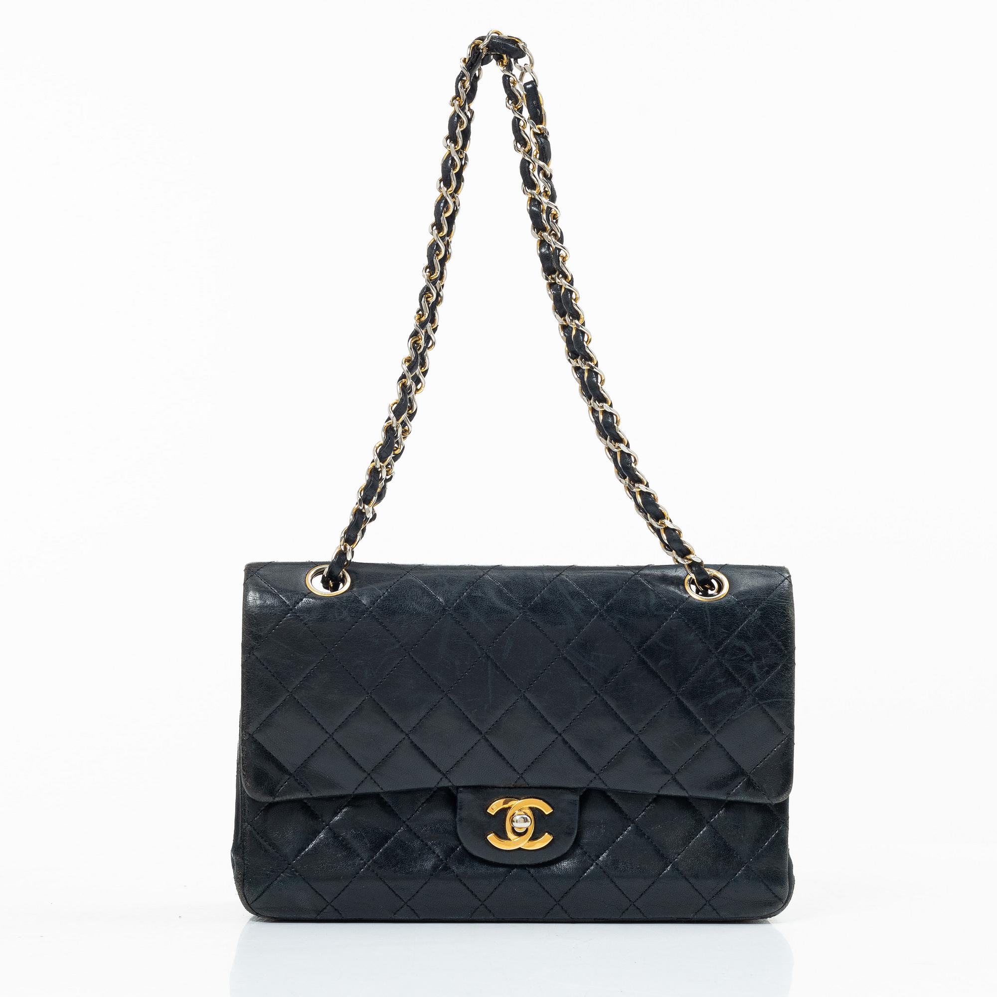 Chanel, Bag, "Medium Double Flap Bag", 1986-1988.