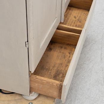 Cabinet, 19th century.