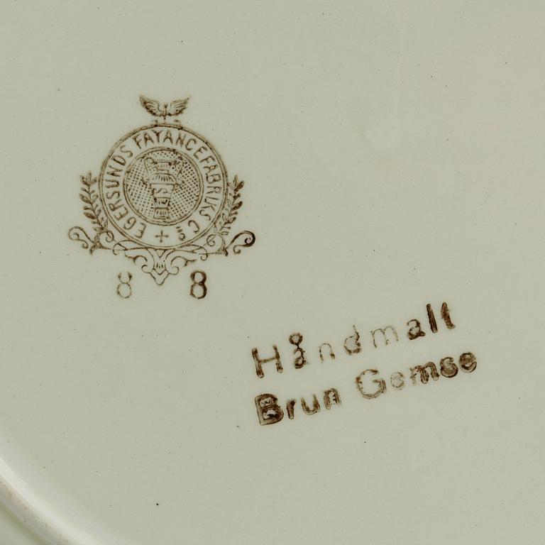 SERVIS, 24 delar, keramik, "Brun Gemse", Egersund fajansfabrik, 1900-talets första hälft.