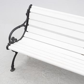 A garden sofa from Husqvarna, first part of the 20th century.