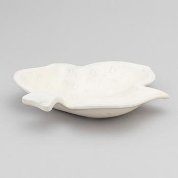Gunnar Nylund, a stoneware dish, Rörstrand.