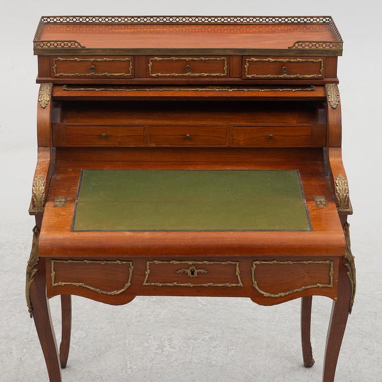 A secretaire, Louis XV style, 20th century.