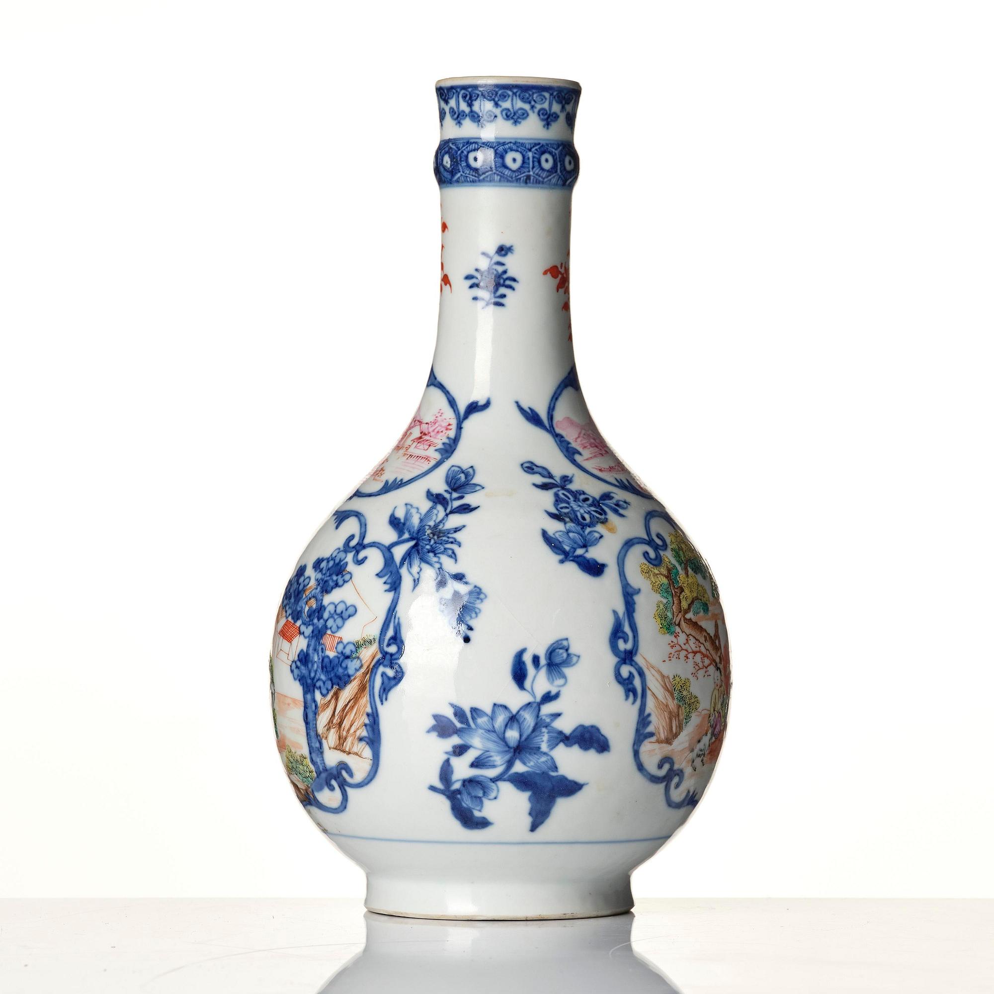 A blue and white famille rose bottle vase, Qing dynasty, Qianlong (1736-95).
