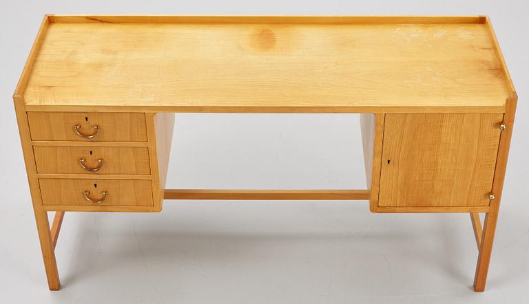 Josef Frank, dressing table / writing desk, model 736, Svenskt Tenn.