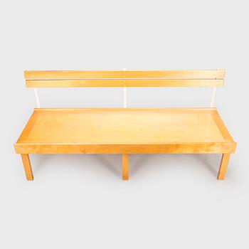 Soffbänk, modell E1295, design Arteks ritkontor, för O.Y Huonekalu-ja Rakennustyötehdas A.B. 1957.