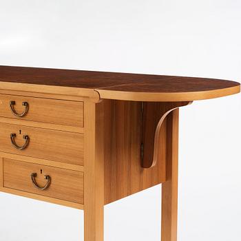 Josef Frank, a burled wood top sideboard, Svenskt Tenn Sweden, probably 1940s-1950s.