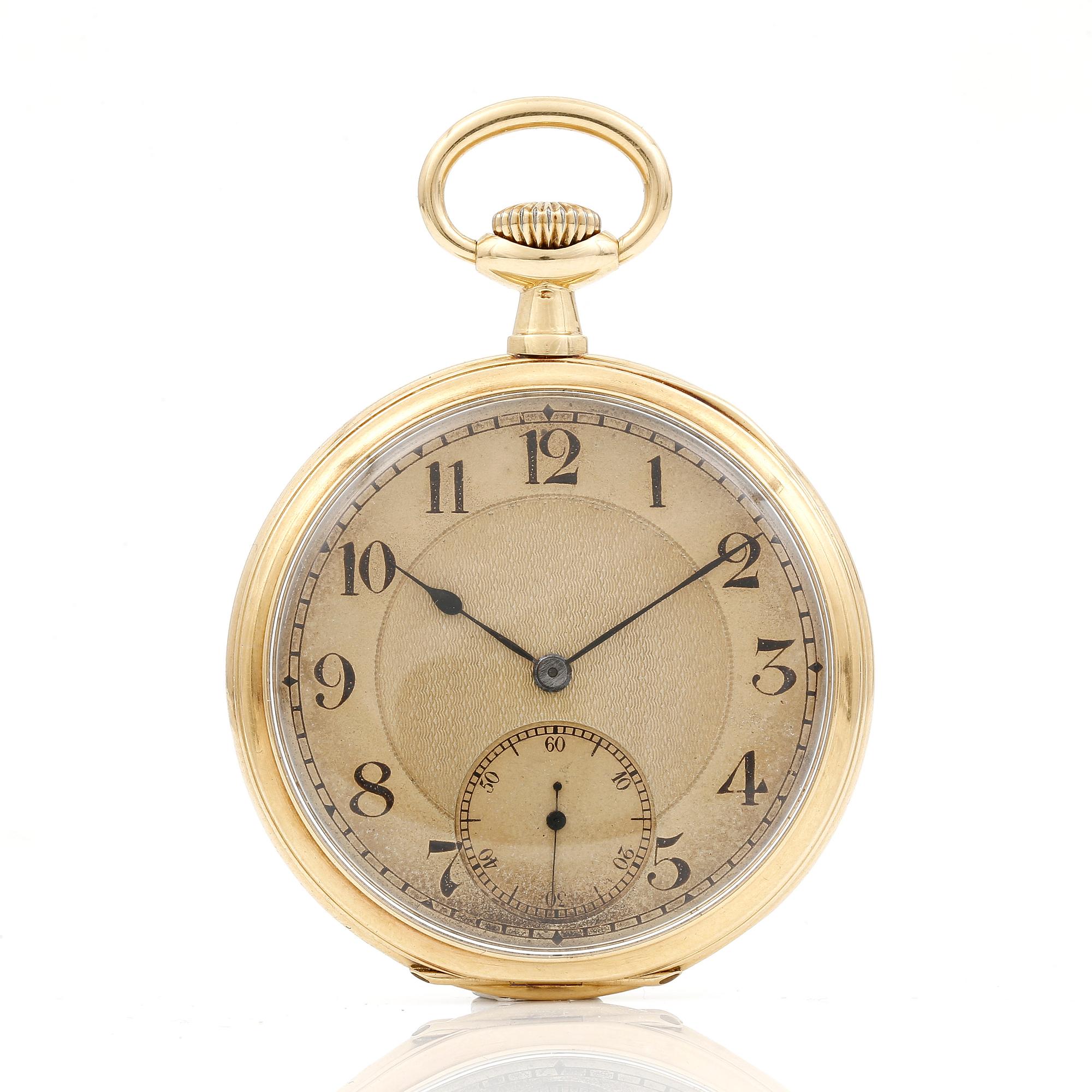 KUNGLIGT GÅVOUR, guld 18K, 1900-talets första hälft. Vikt tot ca 77 gram.