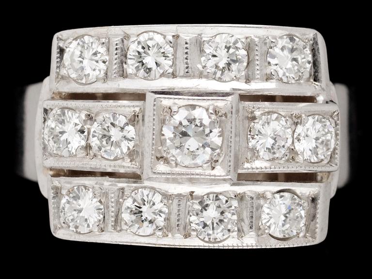 RING, briljantslipade diamanter, tot. 1.02 ct. 1950-tal.