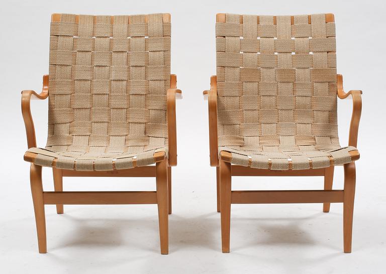 KARMSTOLAR, ett par, "Eva", Bruno Mathsson, Firma Karl Mathsson, Värnamo, 1976.