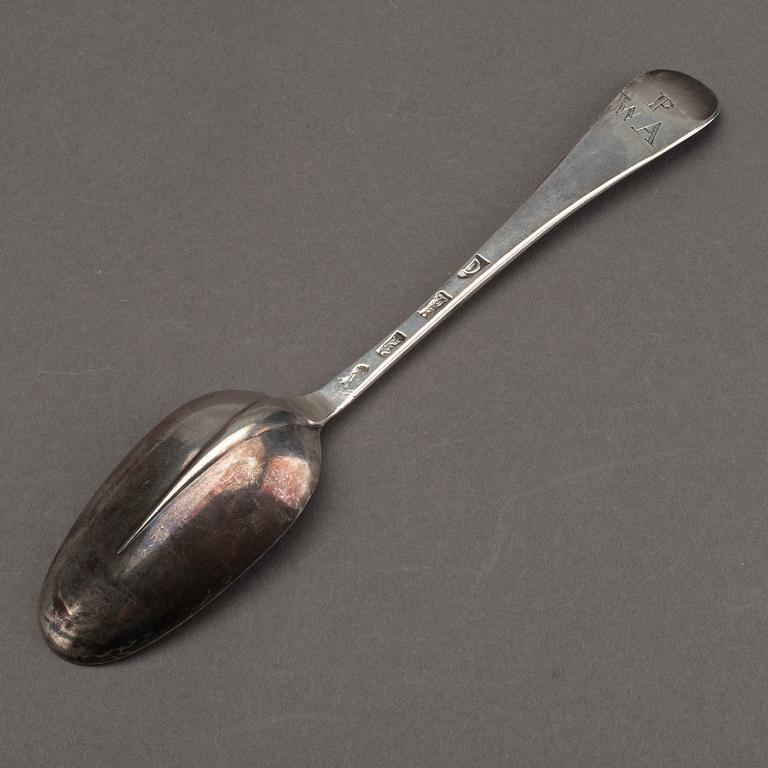 A n English 18th century silver rat-tail spoon, mark London 1719-20.