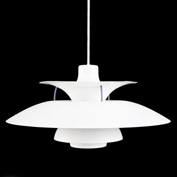 TAKARMATUR, PH-5 lampa. Poul Henningsen för Louis Poulsen. Diameter: 54 cm.
