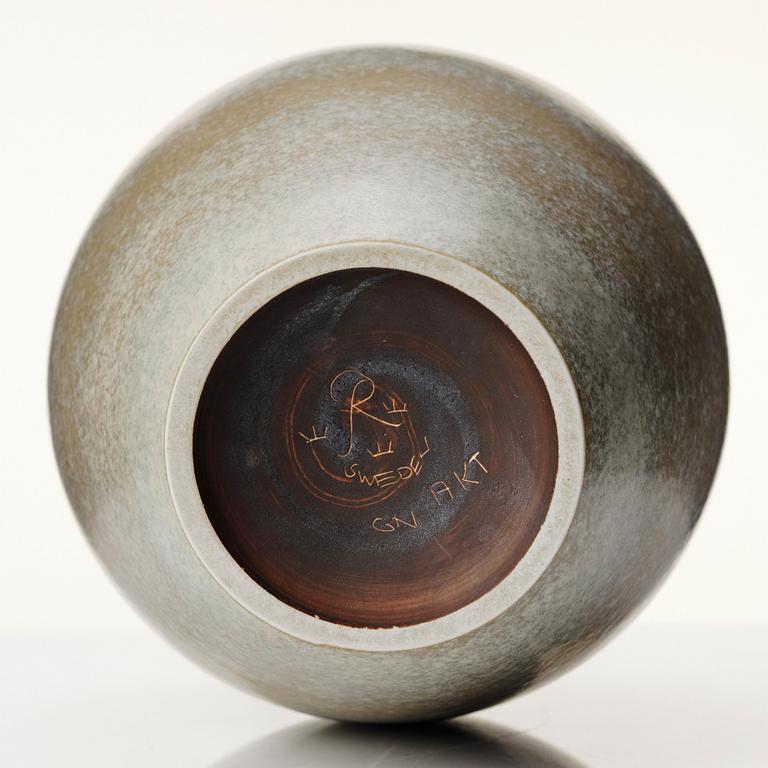 Gunnar Nylund, a stoneware vase, Rörstrand, Sweden 1950-60s, model AKT.