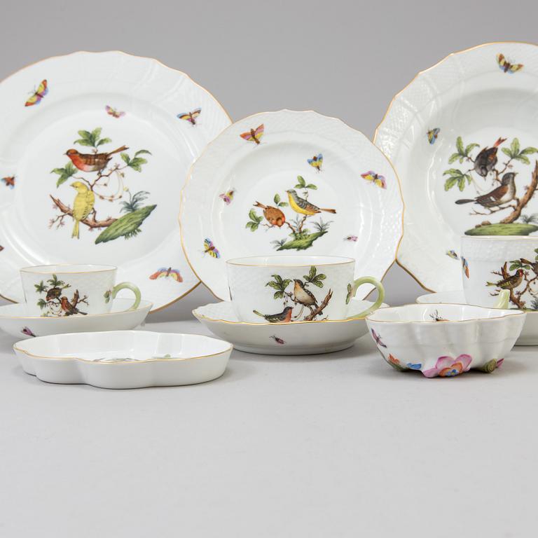 A 58 piece dinner service with 'Victoria' pattern, by Herend.