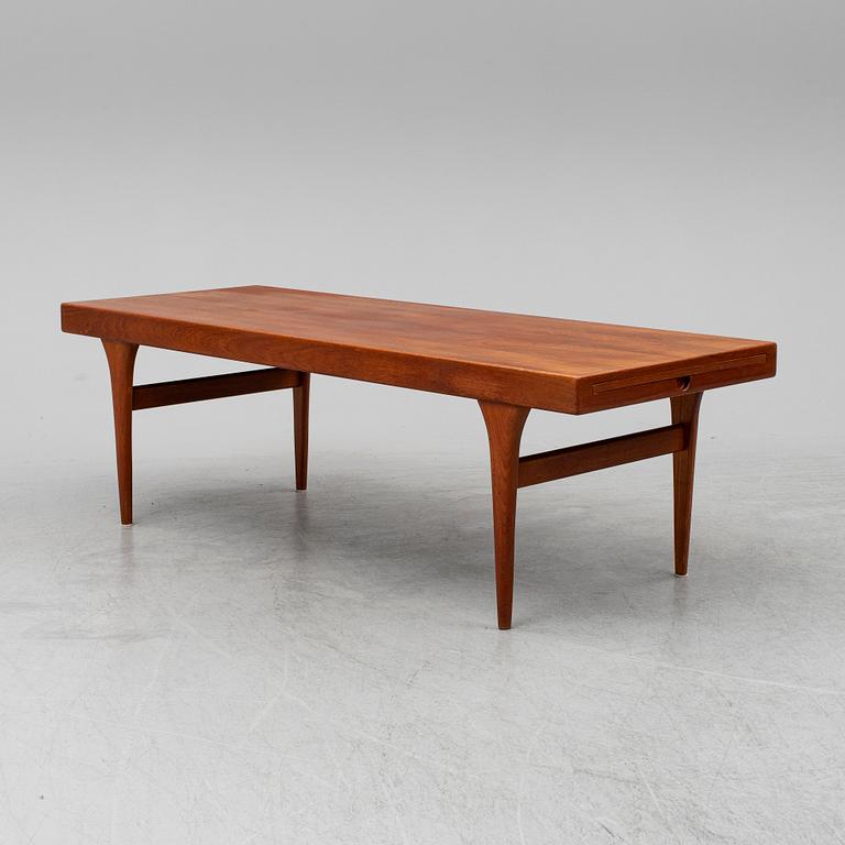 JOHANNES ANDERSEN, a teak veneered coffee table from CFC, Silkeborg, Denmark, 1950's/60's.
