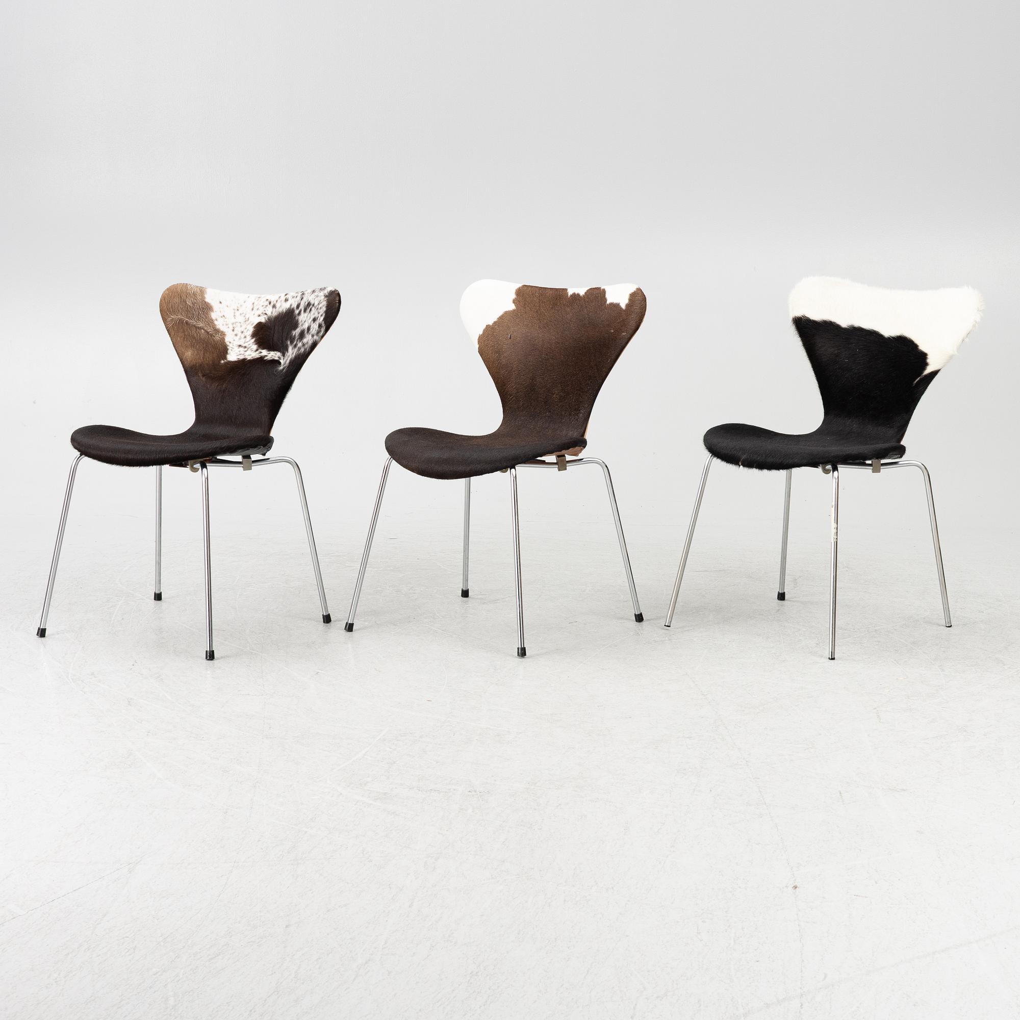 Arne Jacobsen, six 'Serie 7' chairs.
