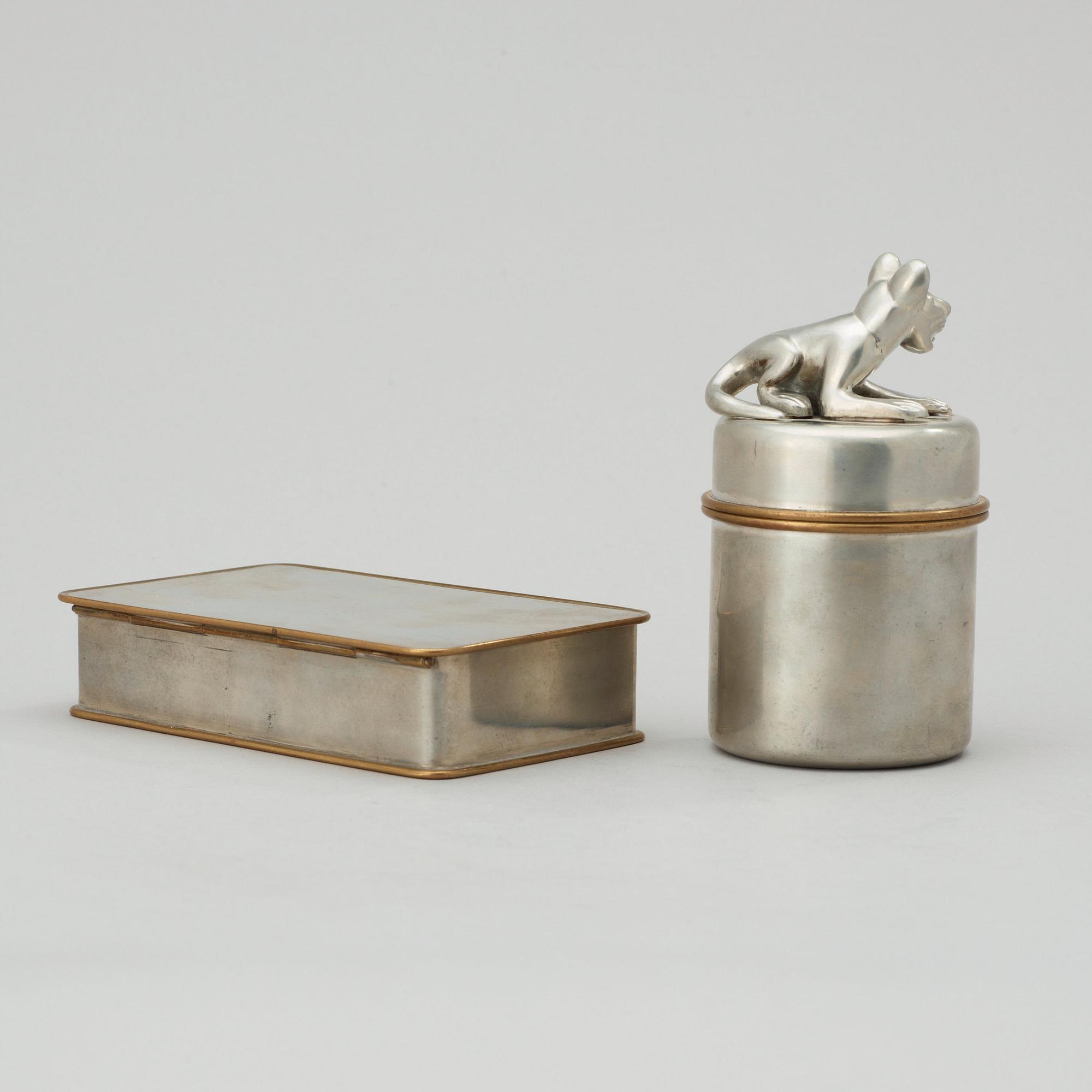 FIRMA SVENSKT TENN, burk och dosa, Stockholm 1952.