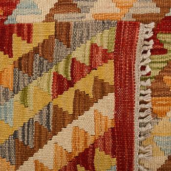 a carpet, Kilim, ca 332 x 253 cm.