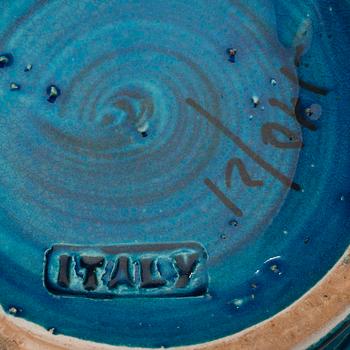A Rimini blue ceramic sculpture and a vase by Aldo Londi for Bitossi, Italy early 1960s.