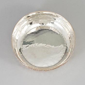 A silver 800 bowl.