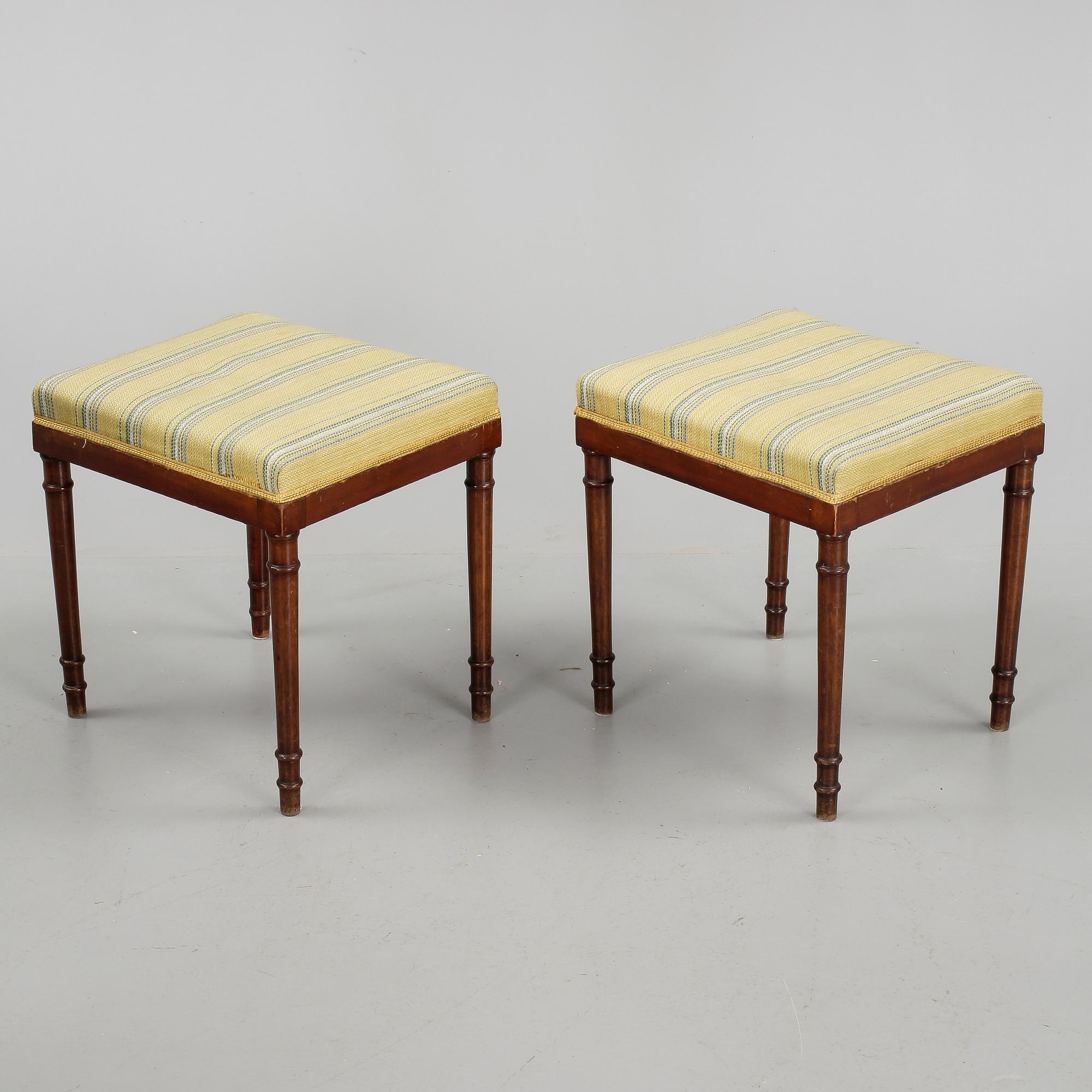STOLAR SAMT TABURETTER, 10 delar,  biedermeier, 1800-talets första hälft.