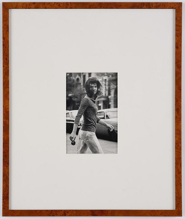 Ron Galella, "Windblown Jackie", 1971.